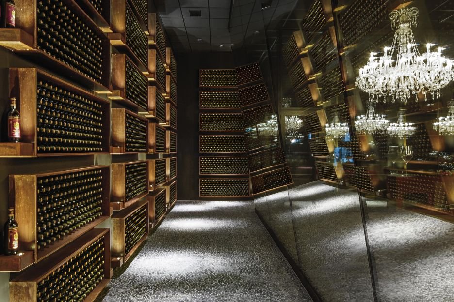 visita bodega marques de cáceres